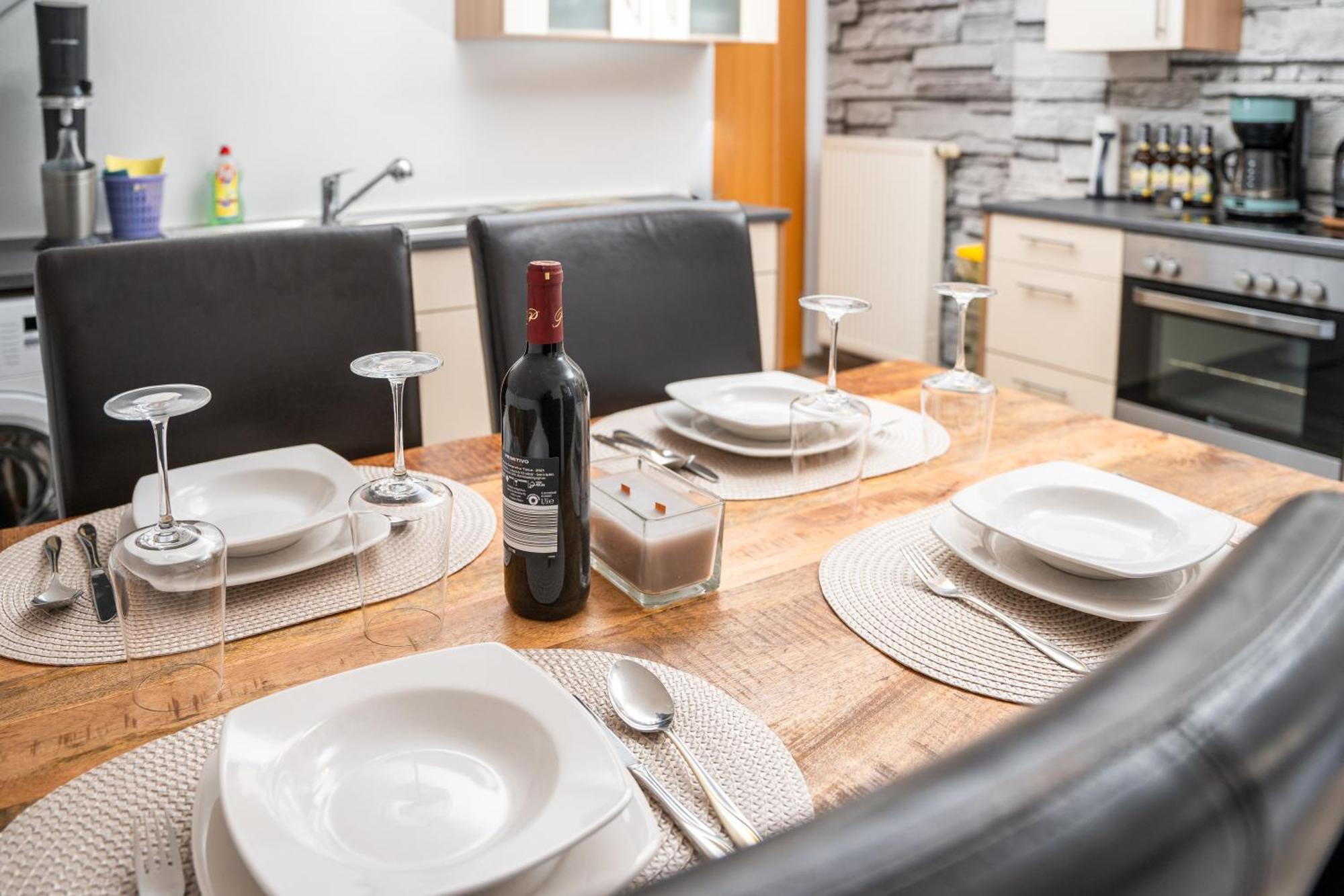 Schicke Unterkunft mit 2 Schlafzimmer, Küche, Bad Korbach Exterior foto