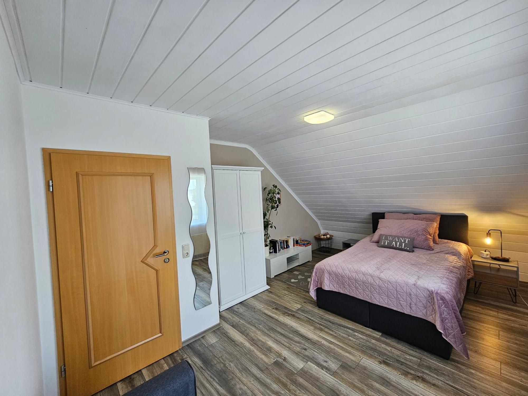 Schicke Unterkunft mit 2 Schlafzimmer, Küche, Bad Korbach Exterior foto