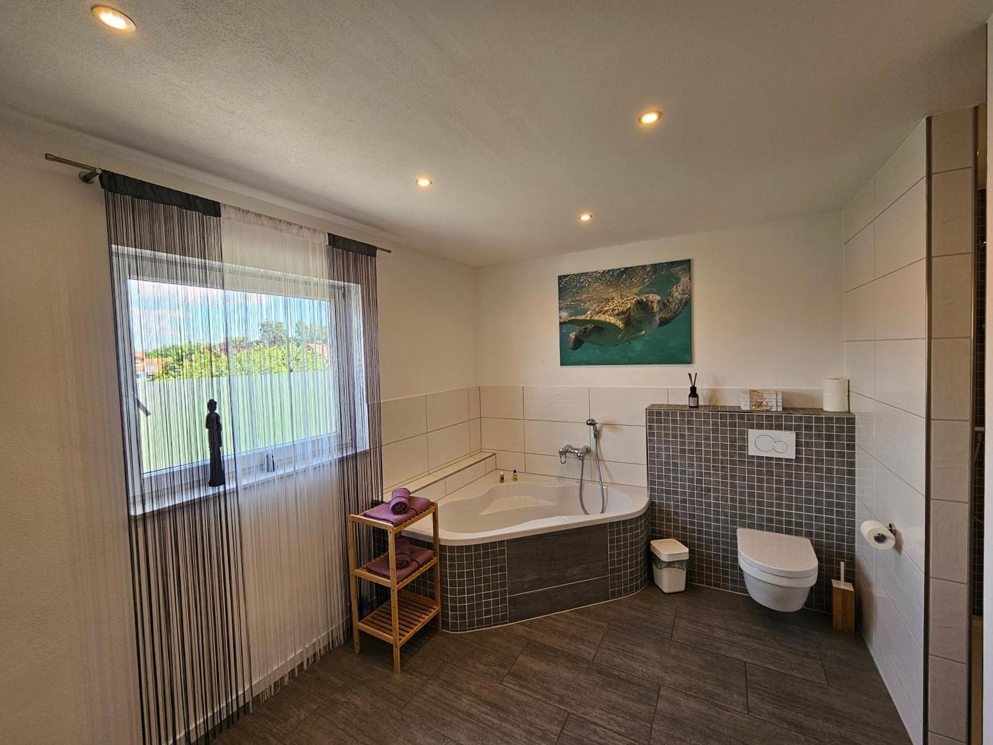 Schicke Unterkunft mit 2 Schlafzimmer, Küche, Bad Korbach Exterior foto